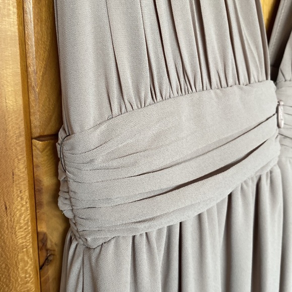 Lulu’s women’s maxi dress/gown - Picture 5 of 5